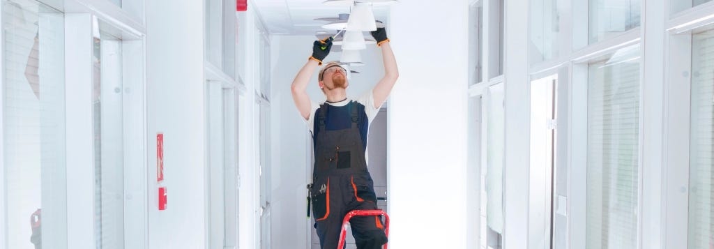 Hausmeistertechnik. Hausmeistertechnik.
